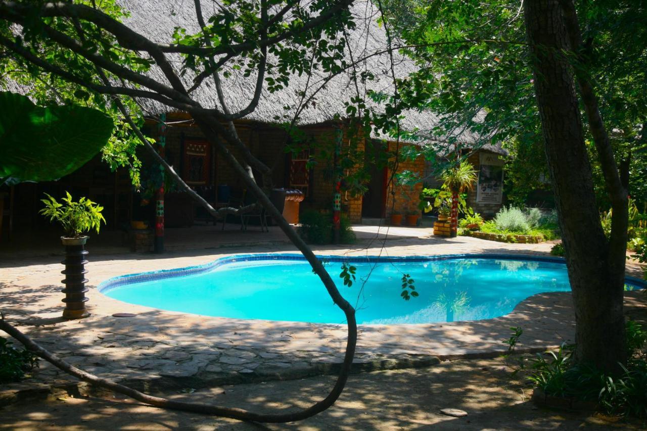 מפלי ויקטוריה Mawuya Lodge מראה חיצוני תמונה