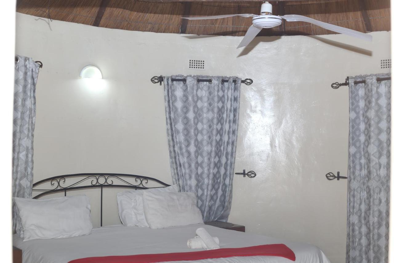 מפלי ויקטוריה Mawuya Lodge מראה חיצוני תמונה